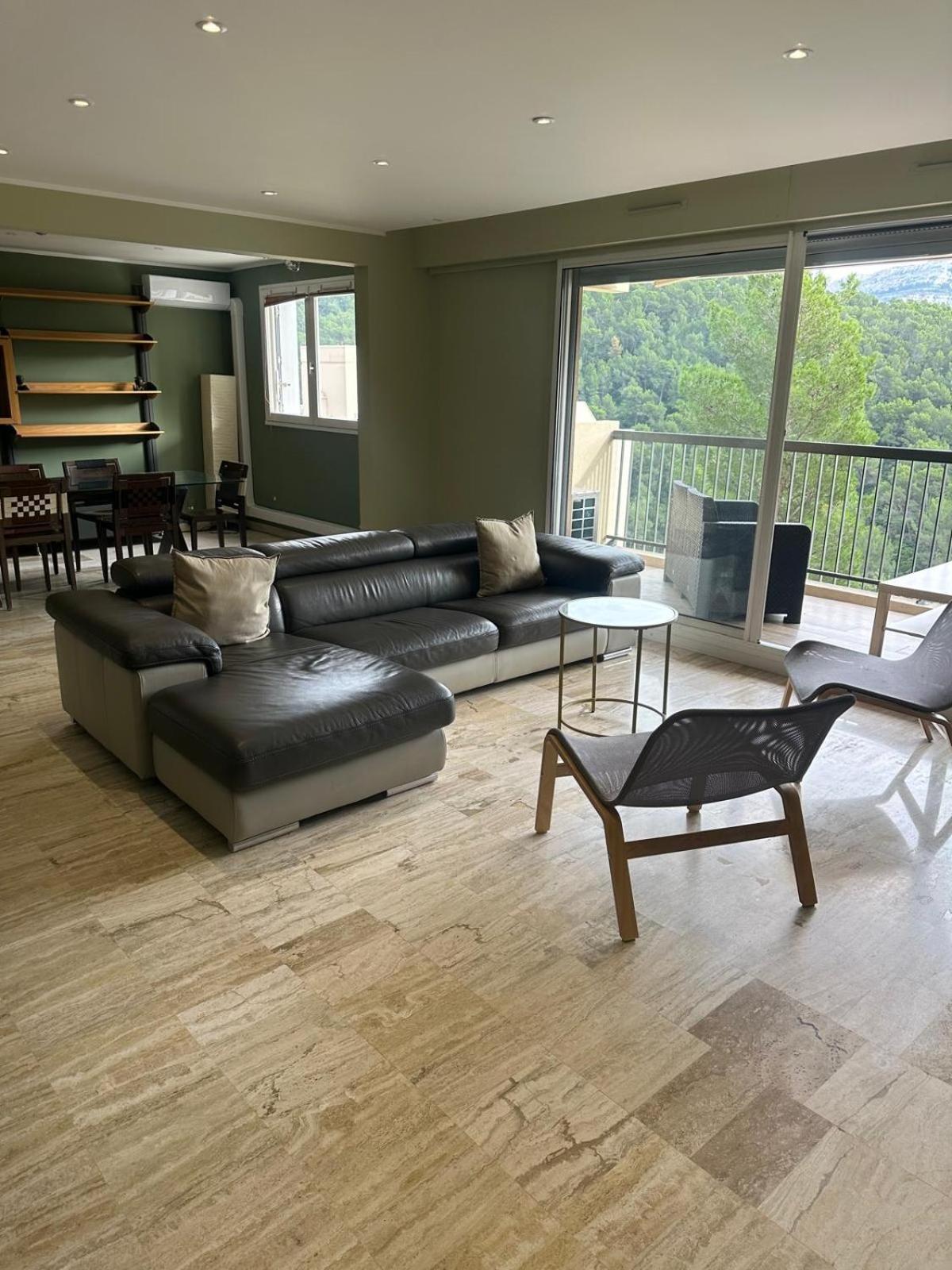 Appartement T4 115 M2 Super Valmont Chanot Velodrome Marseille